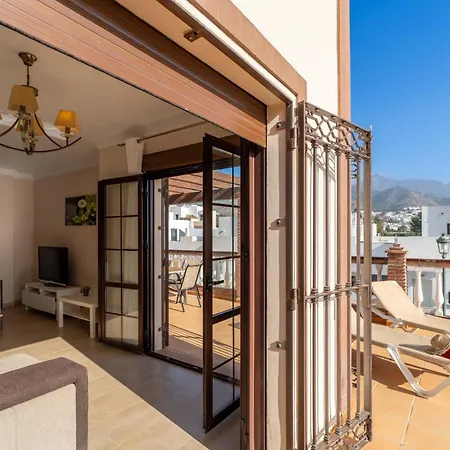 Miguel Franco By Casitas Select Нерха